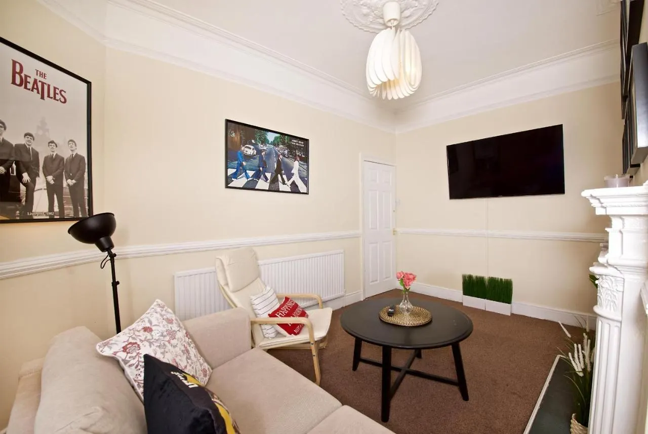 Liverpool City Stays - The Beatles Theme House - Penny Lane Dd1
